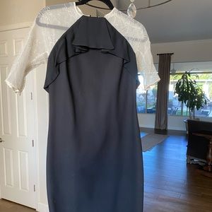 Stella McCartney gorgeous structured dress with stunning lace. Size 42